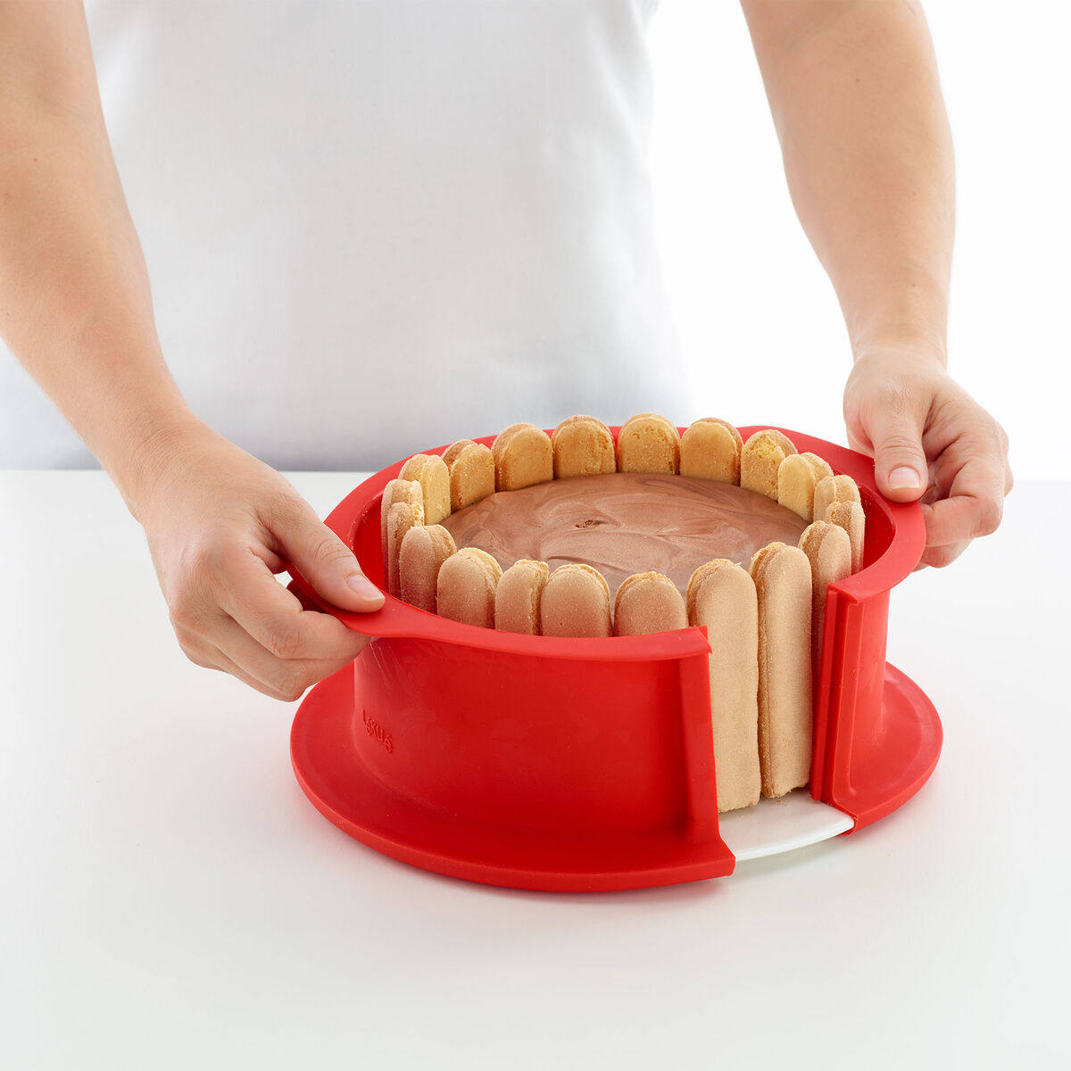 Charlotte springform med tallrik 18 cm, röd