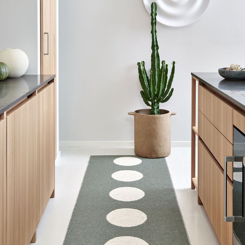 Matto Vera, 70 x 225 cm, army/vanilla