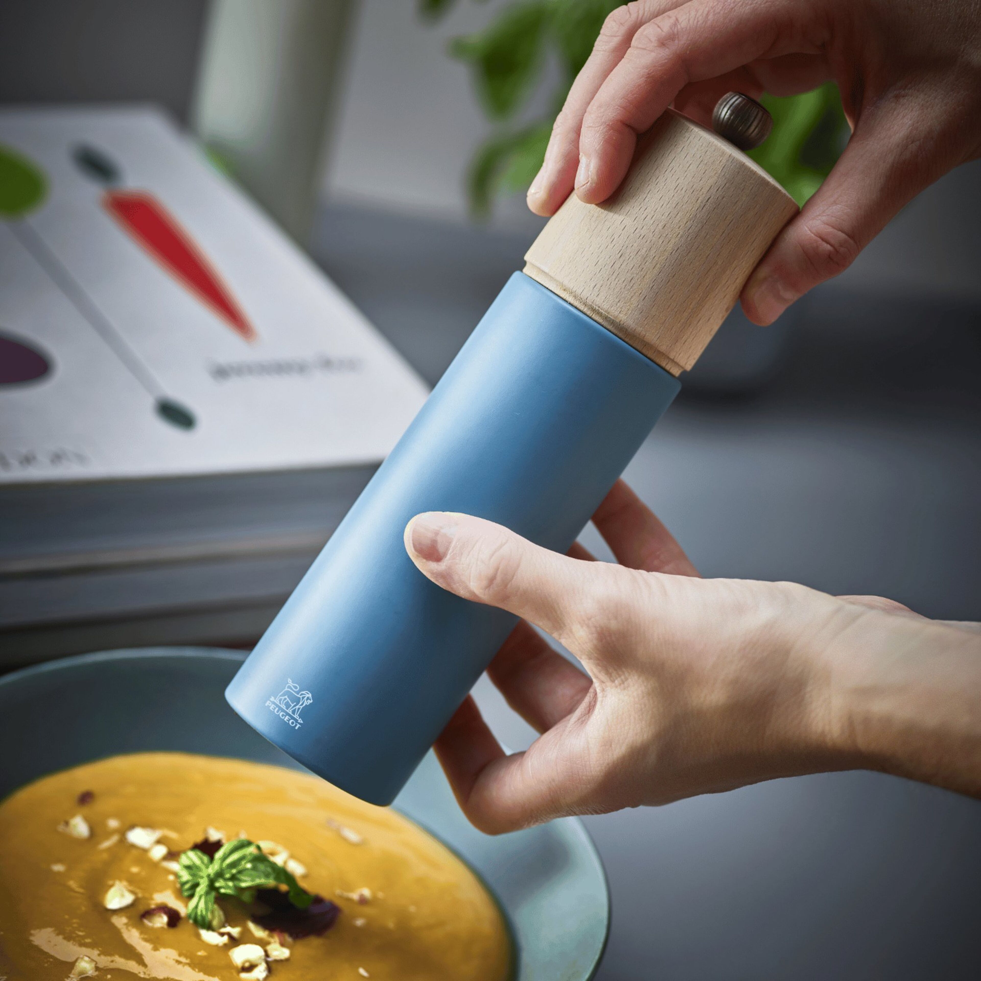 peugeot-peberkvaern-boreal-21-cm-44305-61739-7