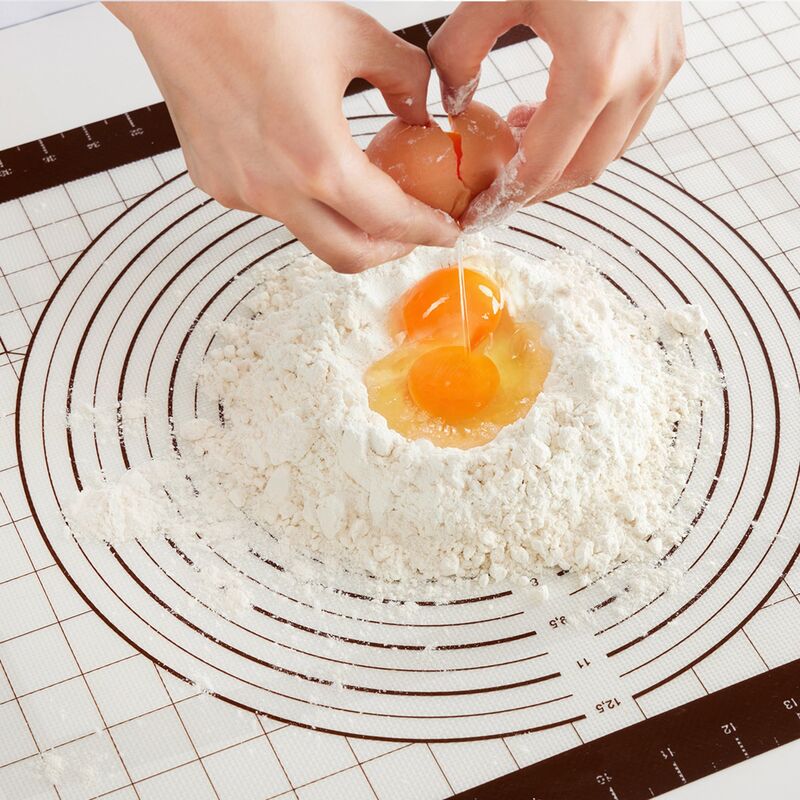 Leivonta-alusta mittaviivoin 60cm x 40 cm