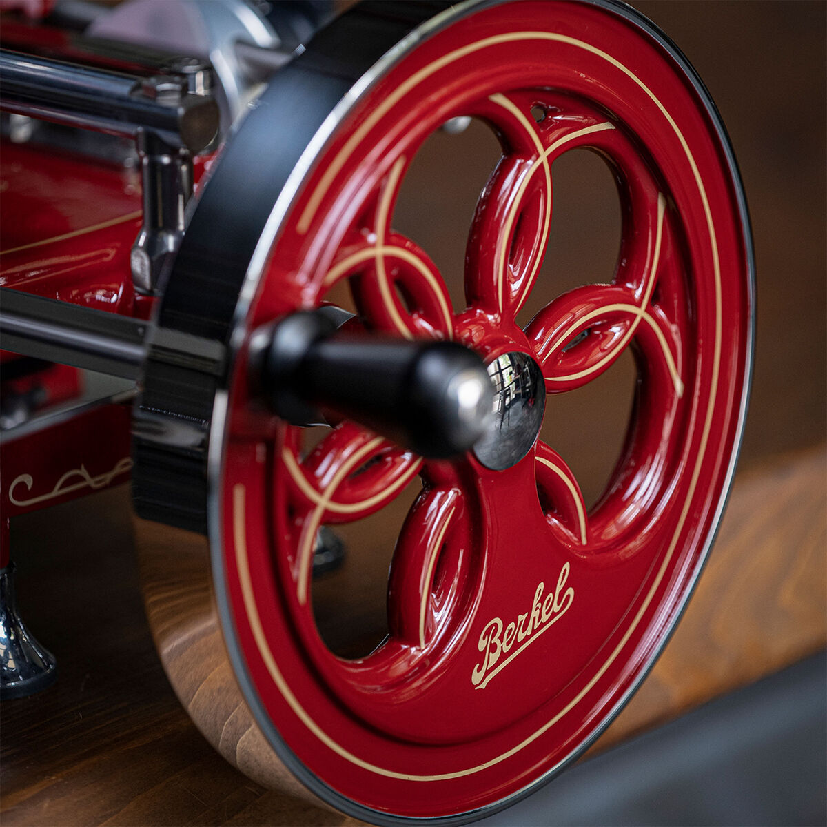 B2 Flywheel Skärmaskin, röd