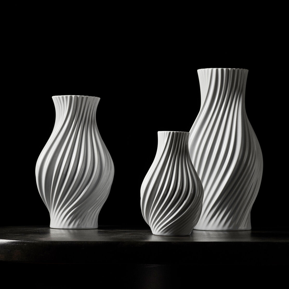 Lyngby Porcelæn Twist vase 25 cm, hvit