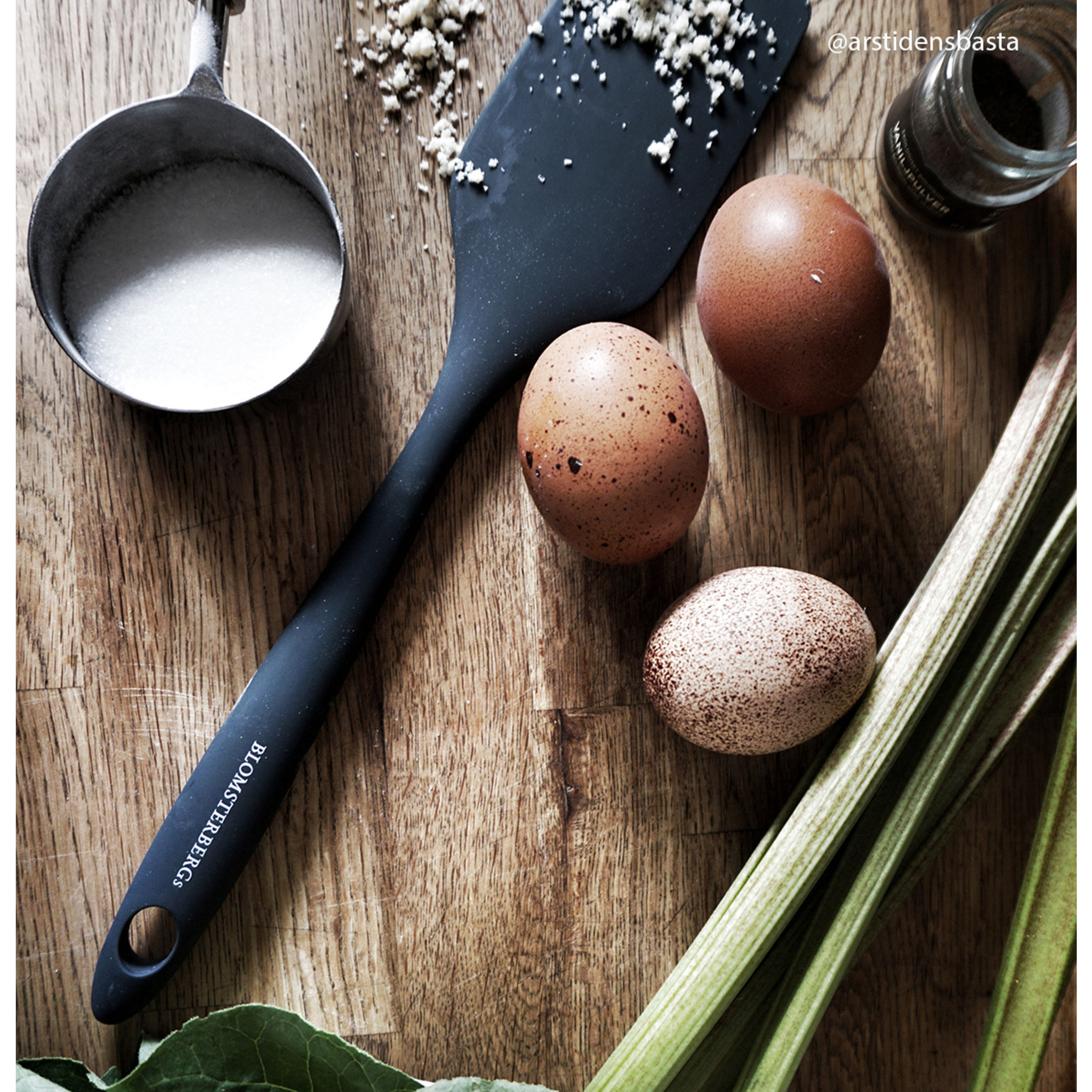 blomsterbergs-dejskraber-graa-31-7-cm-225220-28050-4