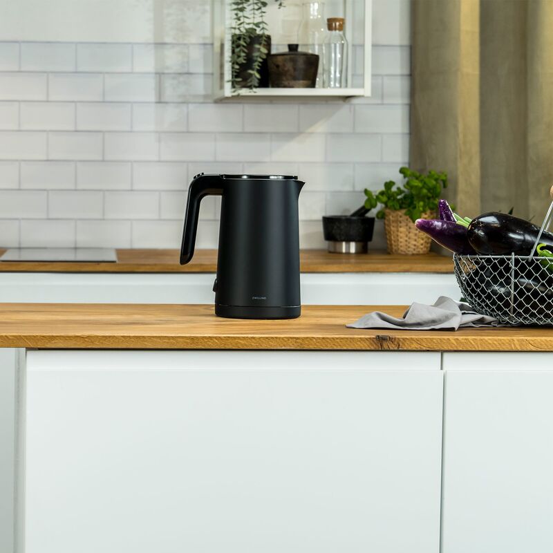 Enfinigy elkedel 1 liter, sort