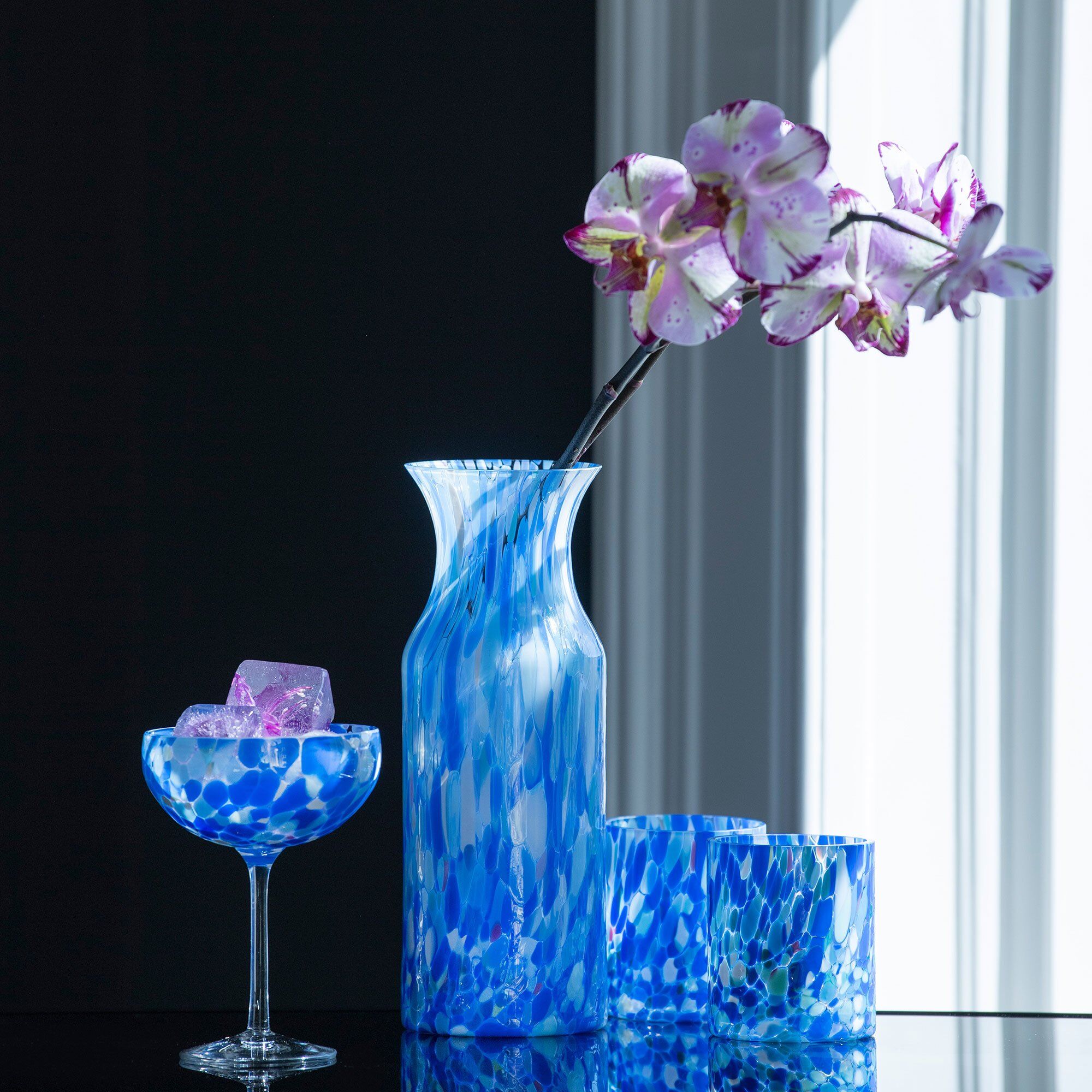 Alternativ bild 1 för Magnor Swirl champagneglas 22 cl, blå