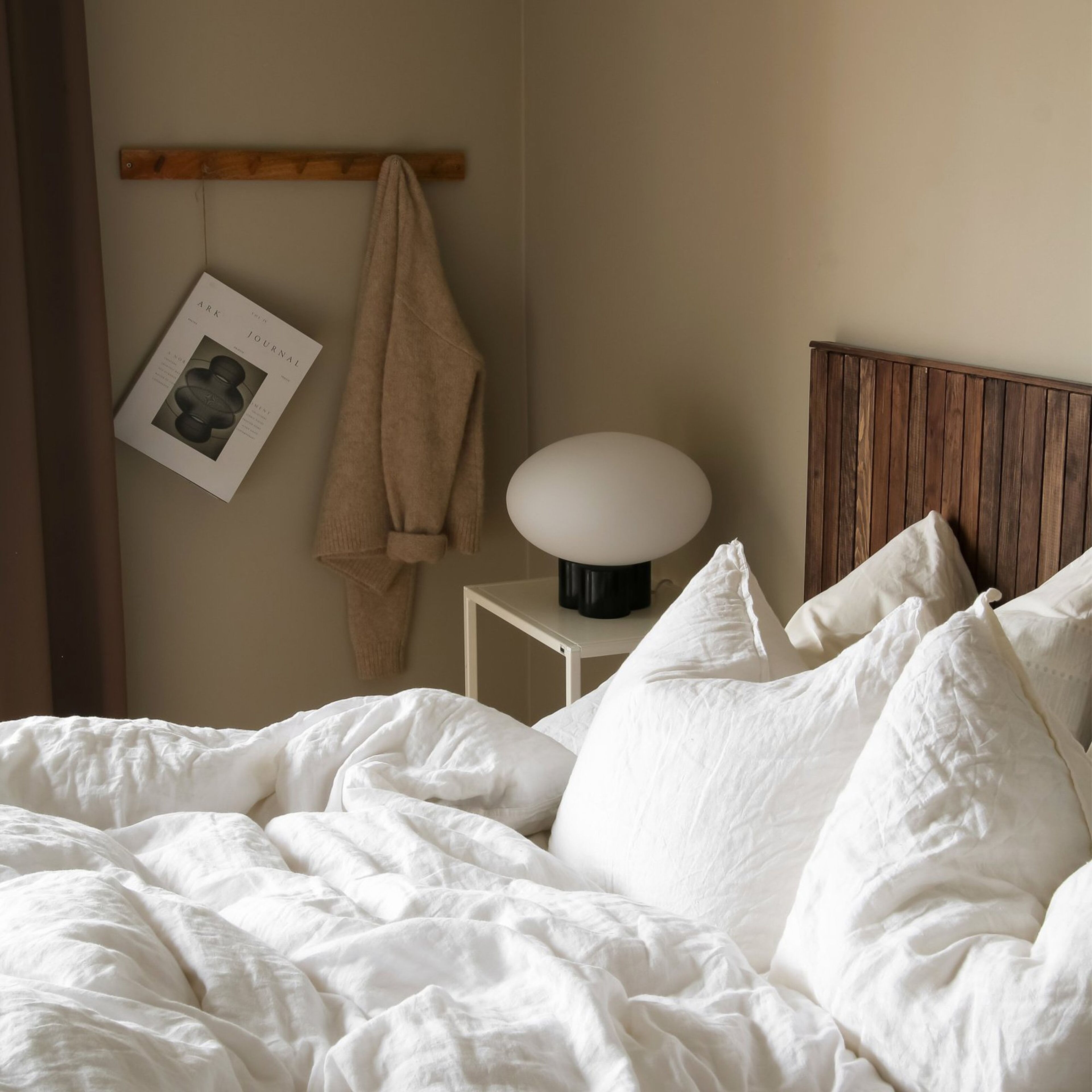 globen-lighting-mammut-bordlampe-28-cm-sort-520311-53093-5