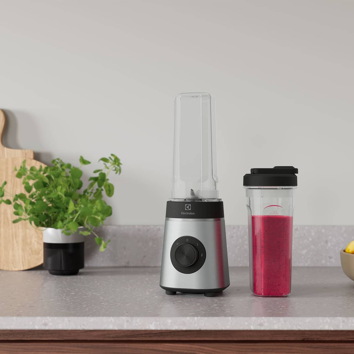 Create 4 sportblender 600 ml -tehosekoitin