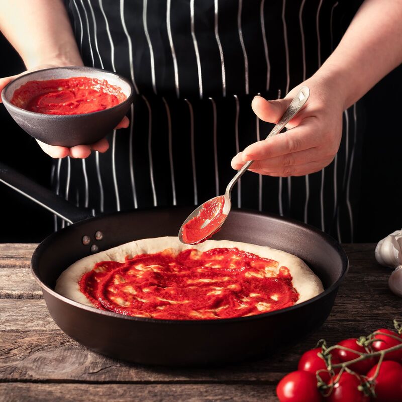 Stekpanna kolstål, 24 cm