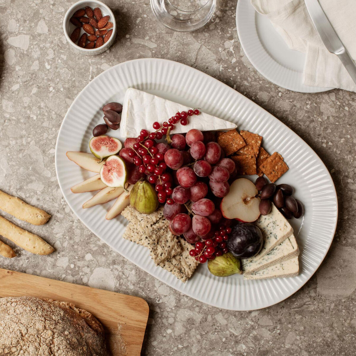 Legio Nova tarjoiluvati 42 cm, valkoinen