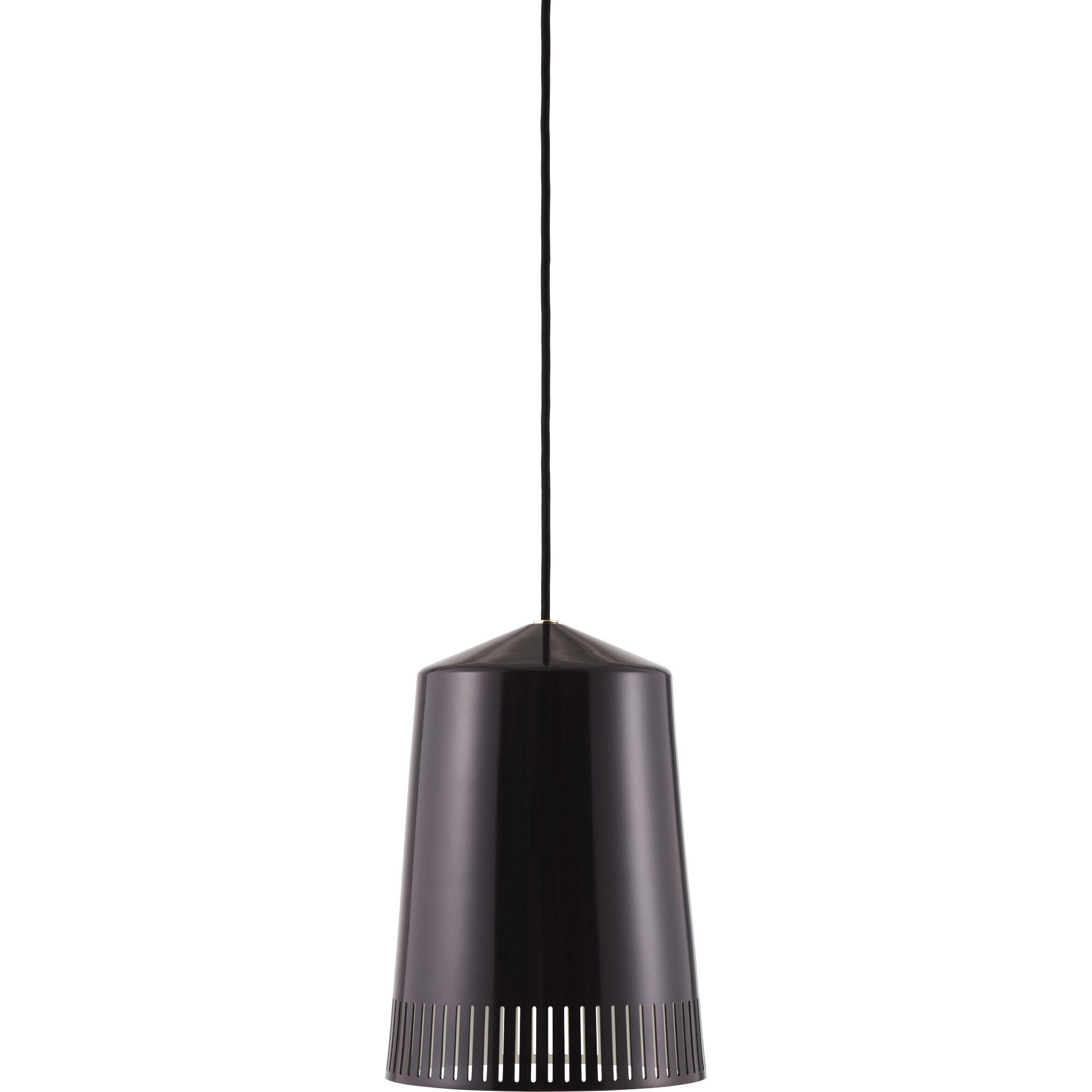 Läcker pendent lampa i pulverlackerat stål, i tidlös brun färg. Glansig yta, vidare nertill. Avlånga hål längst ner på lampskärmen fördelar ljuset och skapar skuggor på ett vackert vis.