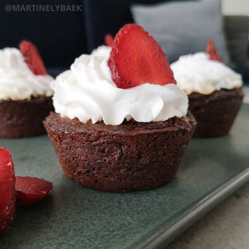 RAW-vati, suorakaiteen mallinen 31,5 x 20 cm