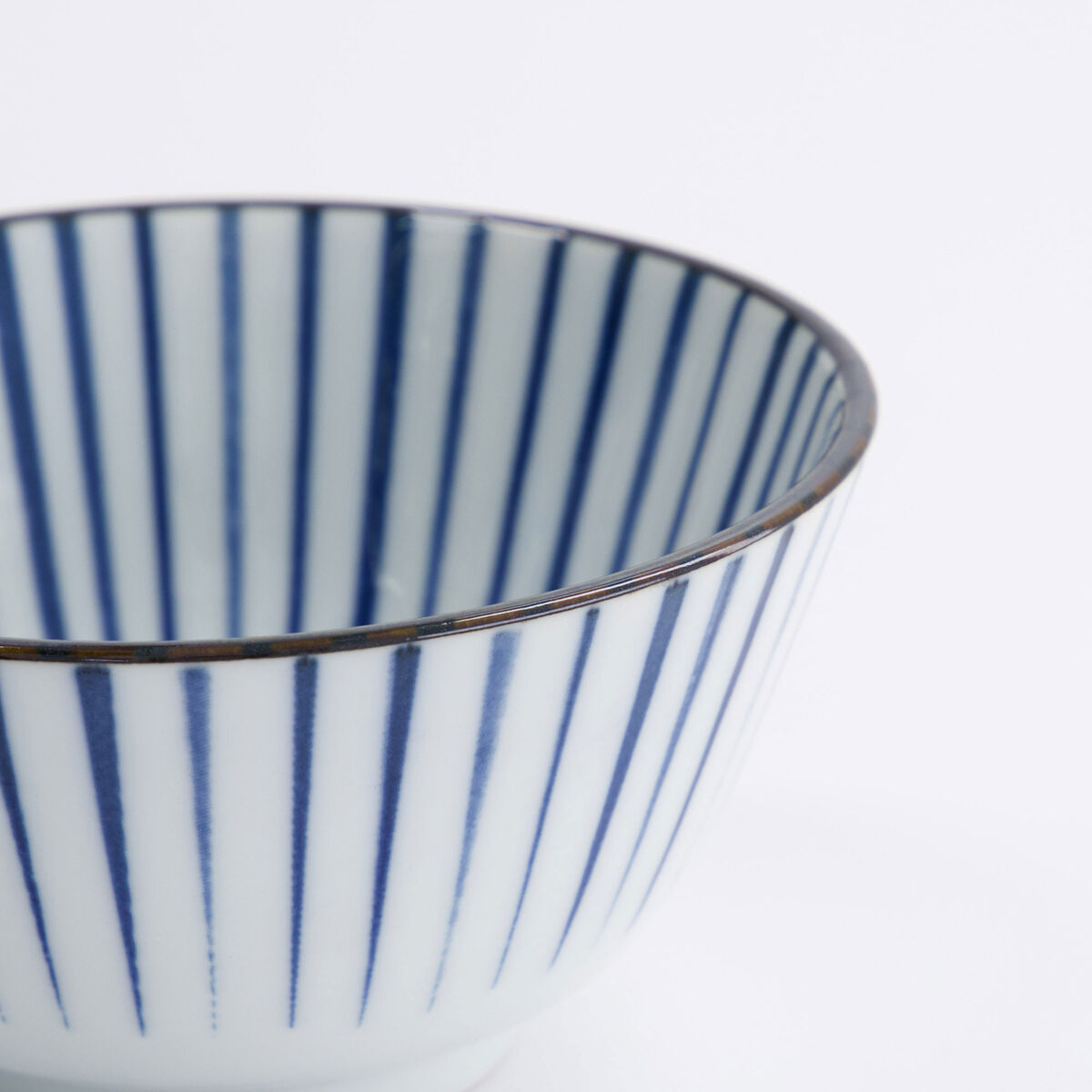 Tokyo Design Studio Natsu Tokusa skål 350 ml, blå/hvid