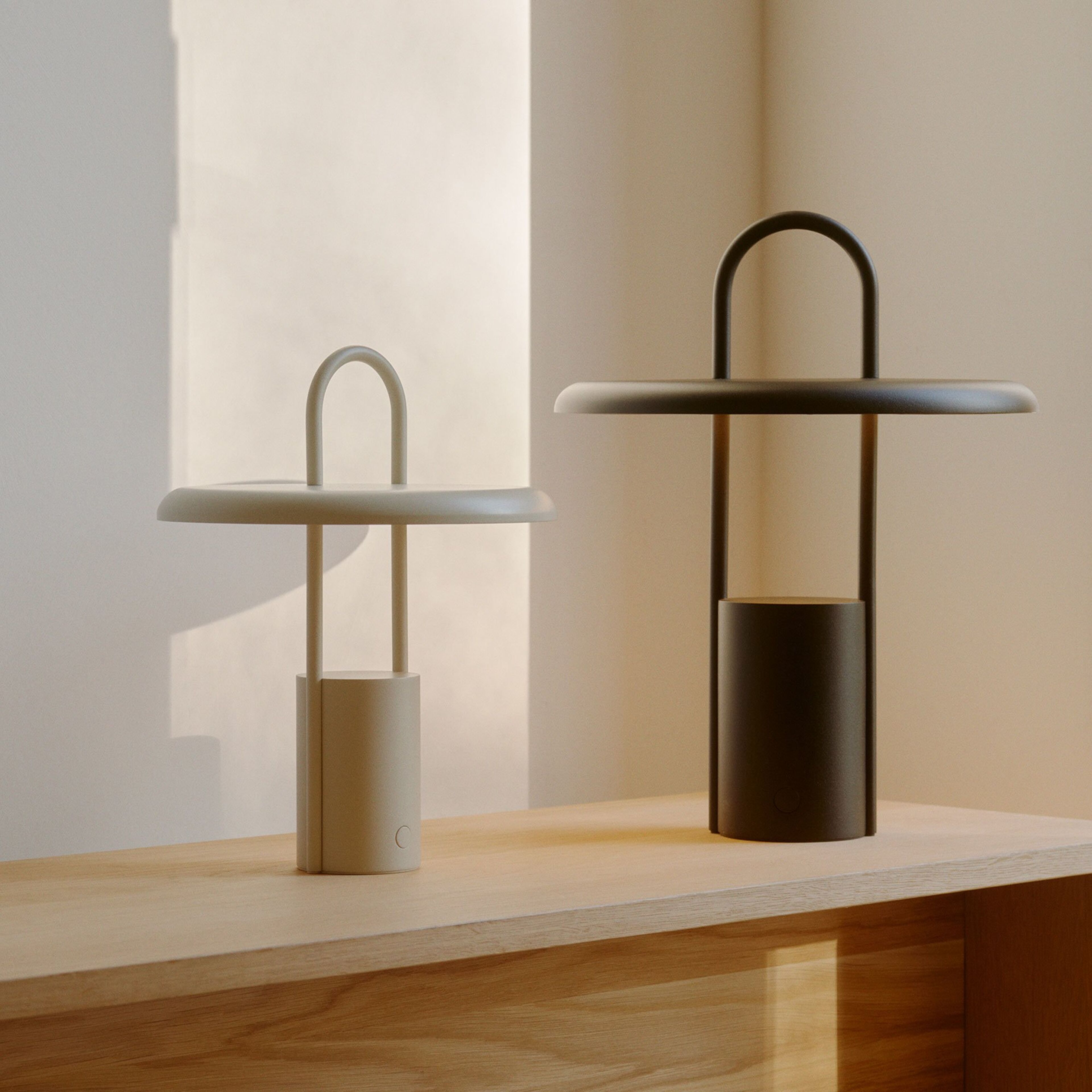 stelton-pier-portable-led-lampe-33-5-cm-sand-616-1-62248-2