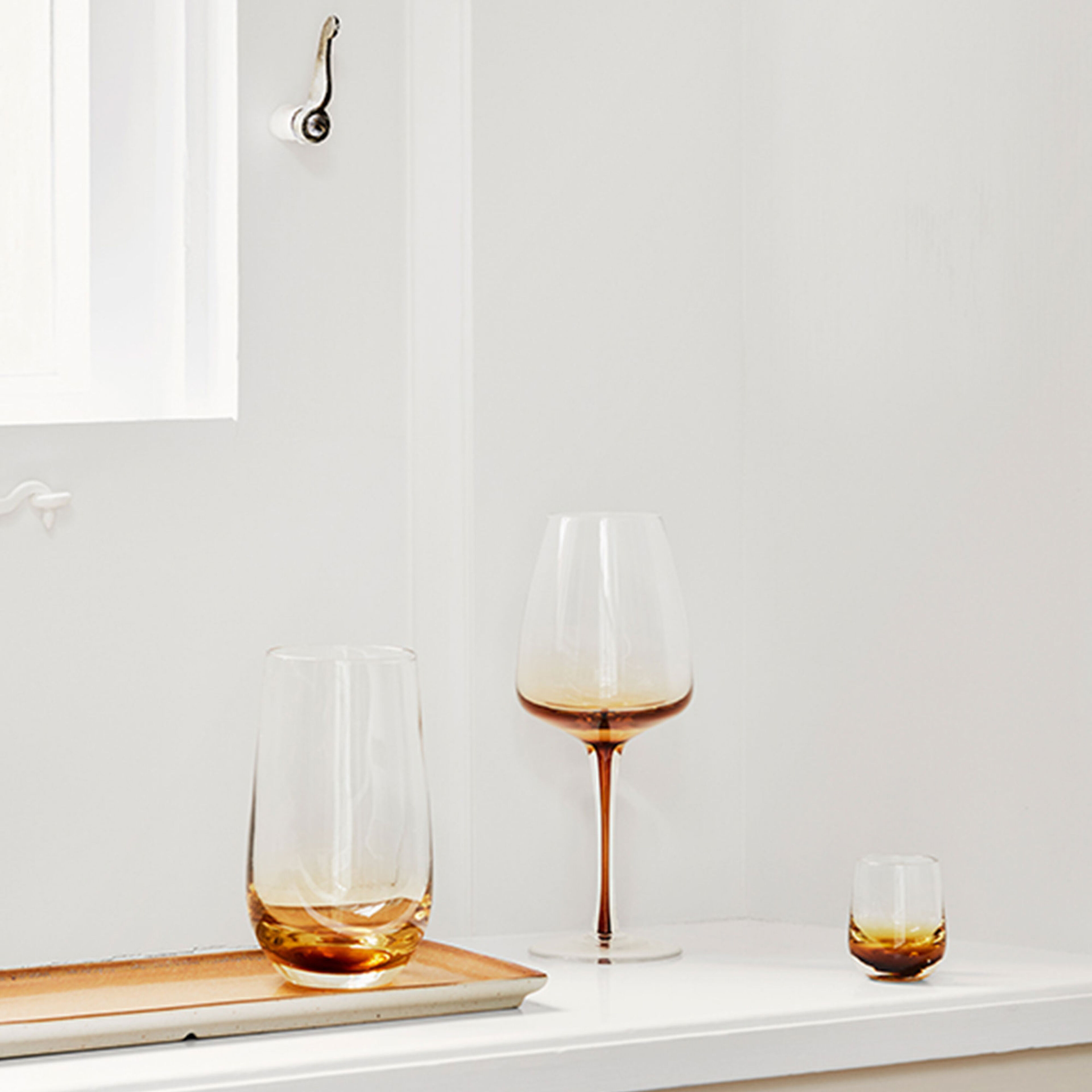 'Amber' Munblåst vitvinsglas