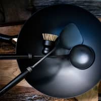 Wok-set i kolstål 