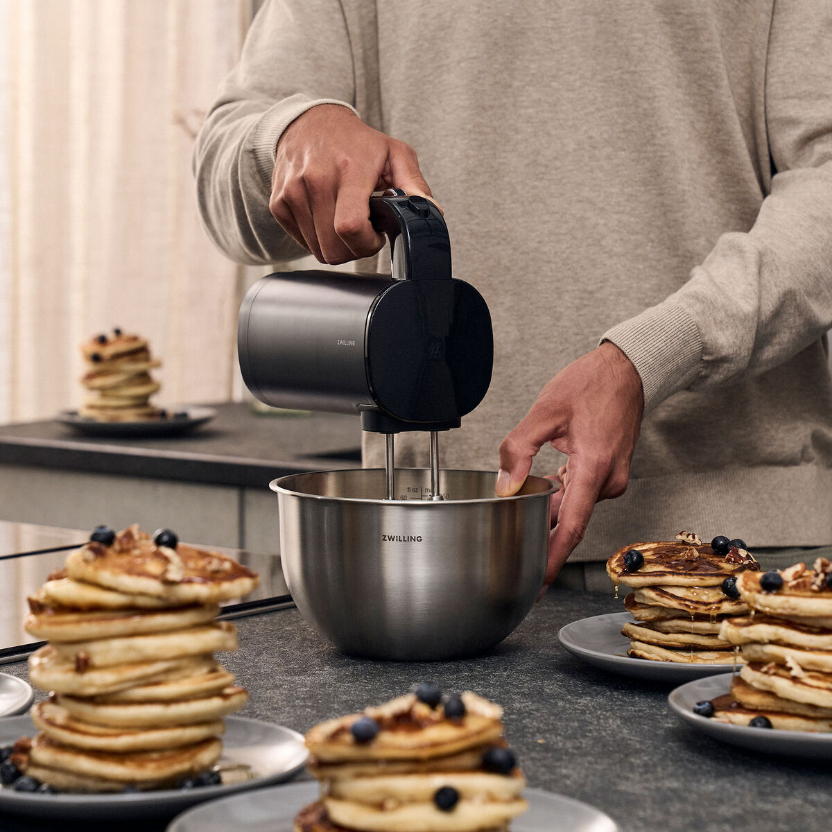 XTEND trådlös elvisp, svart