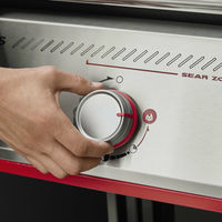 Genesis E-435W Kaasugrilli