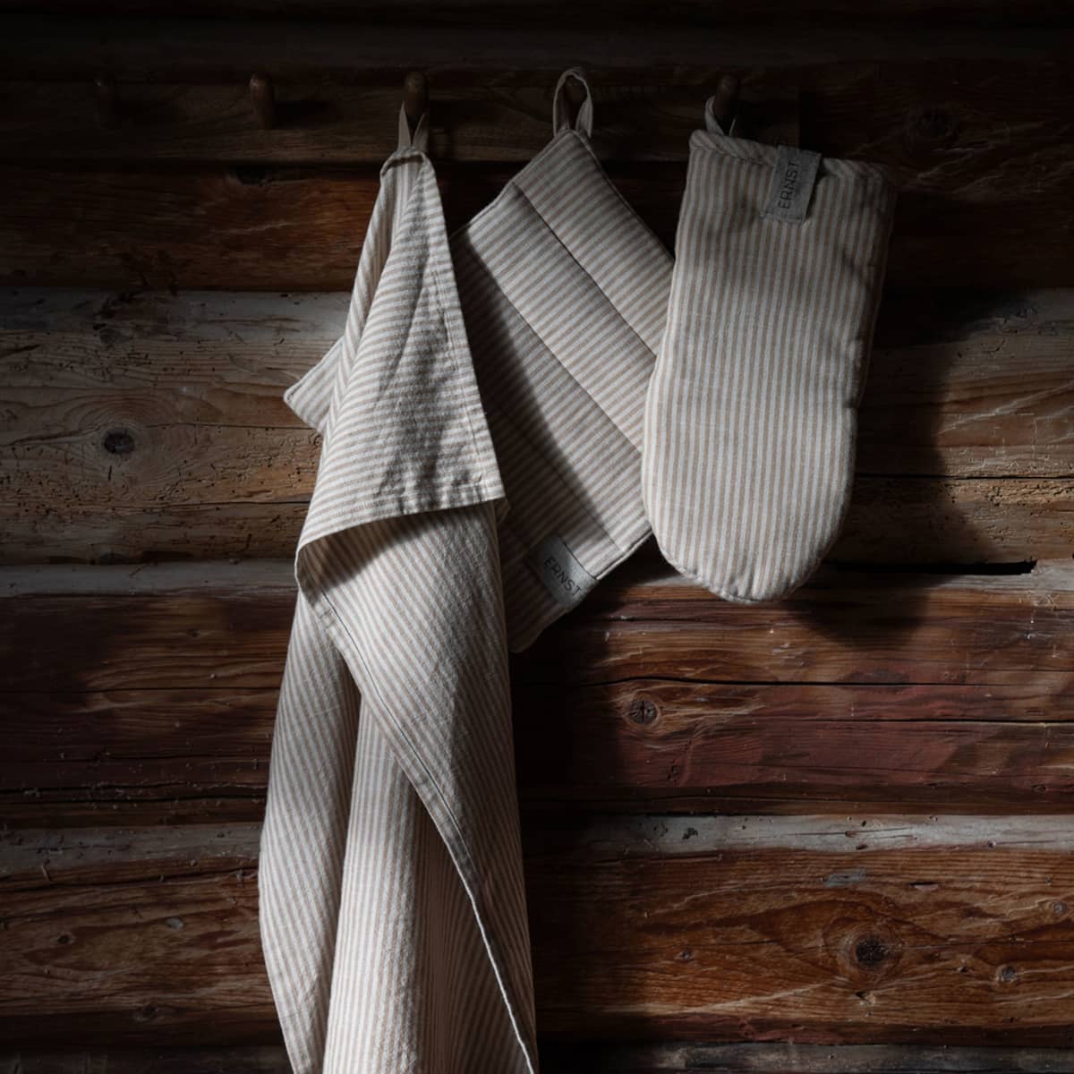 Grytlapp randig, kola/beige