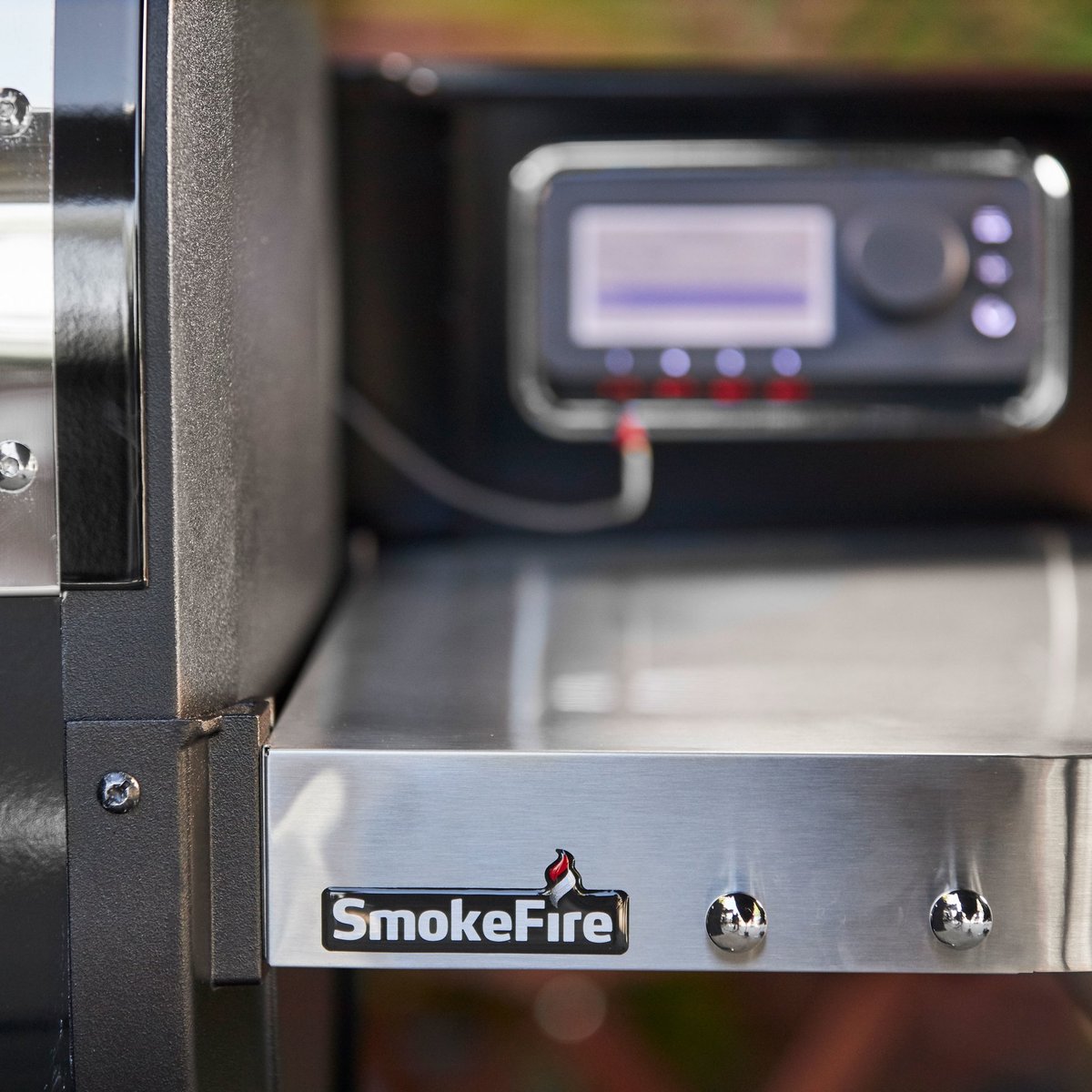 SmokeFire EX6 GBS Puupellettigrilli