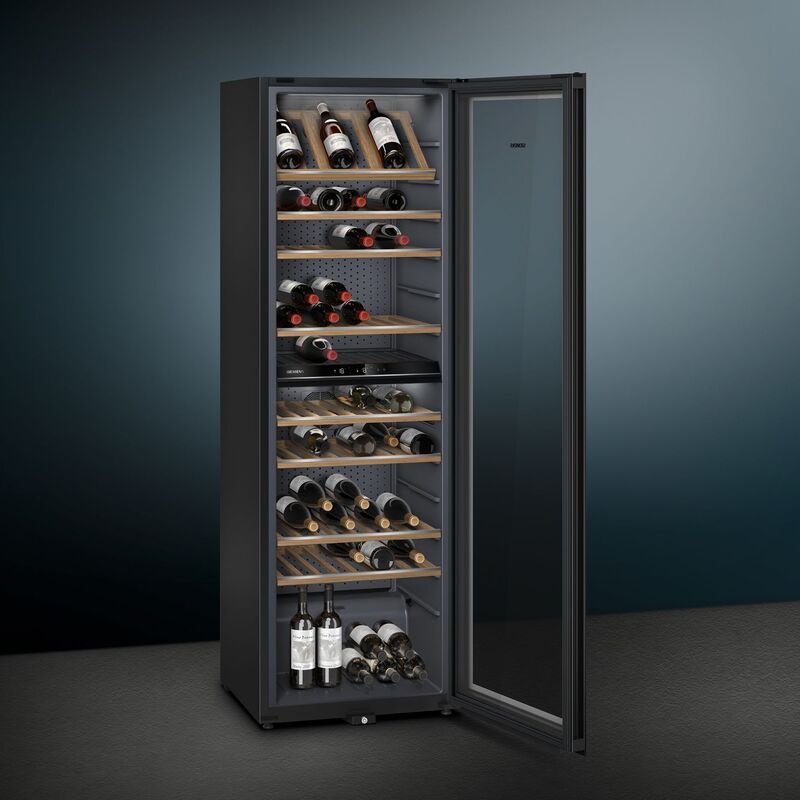 KW36KATGA iQ500 viinikaappi, blacksteel