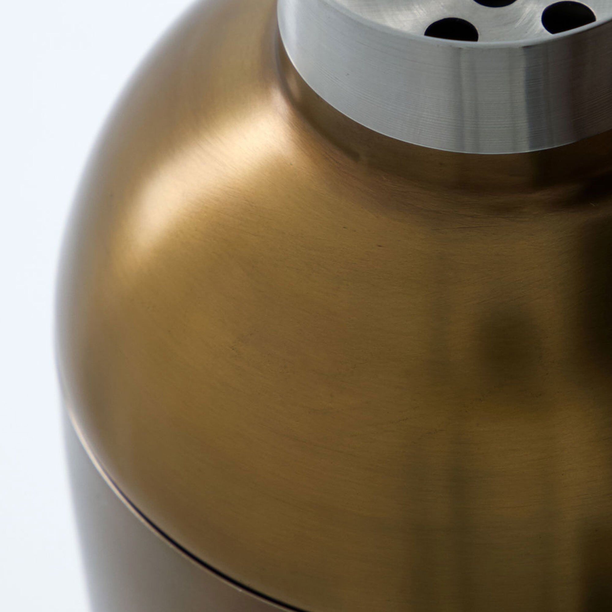Alternativ bild 1 för House Doctor Baar cocktailshaker 750 ml, antik mässing