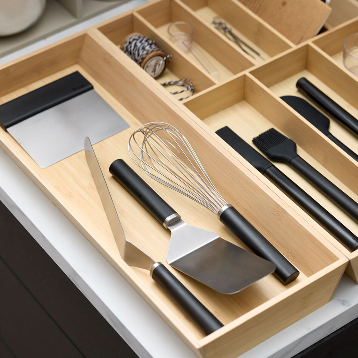 Emma palettkniv stål 26 cm, svart