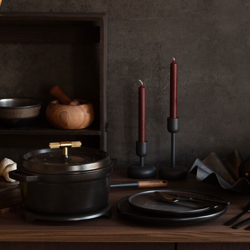 Buster+Punch rund gryte 24 cm, messingknott