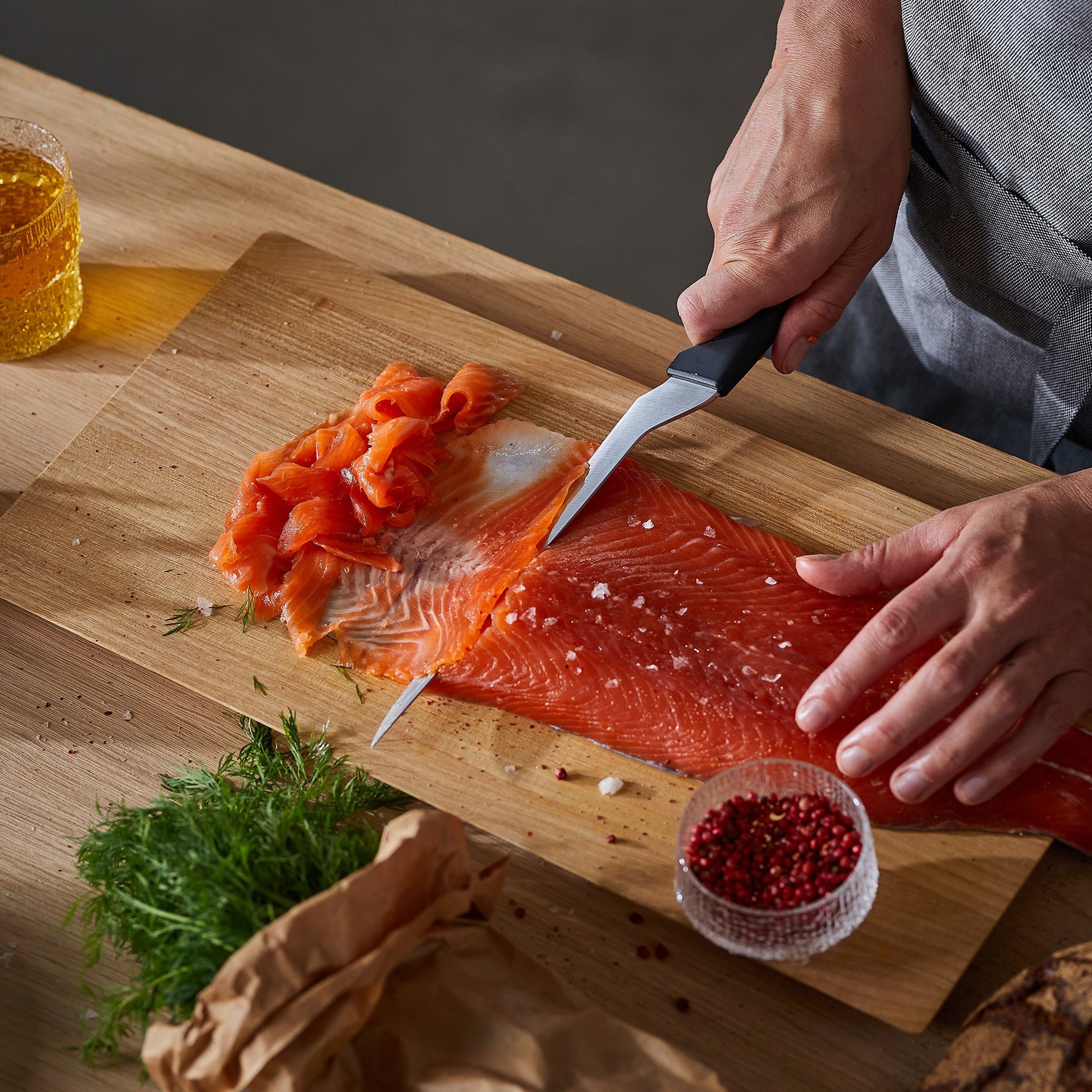 fiskars-hard-edge-filetkniv-22-cm-1054946-53429-4