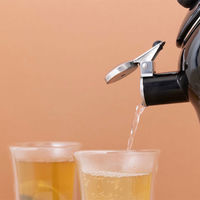 Tekanna med vissla 2 liter, svart