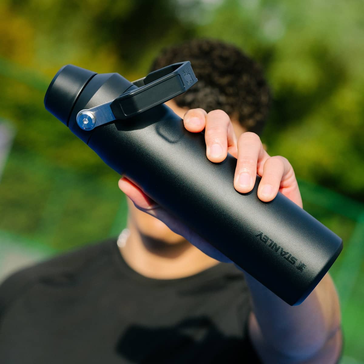 Aerolight Iceflow Bottle termos 0,6 liter, svart