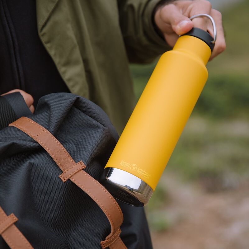 Vannflaske med lokk og hank 592 ml, Marigold