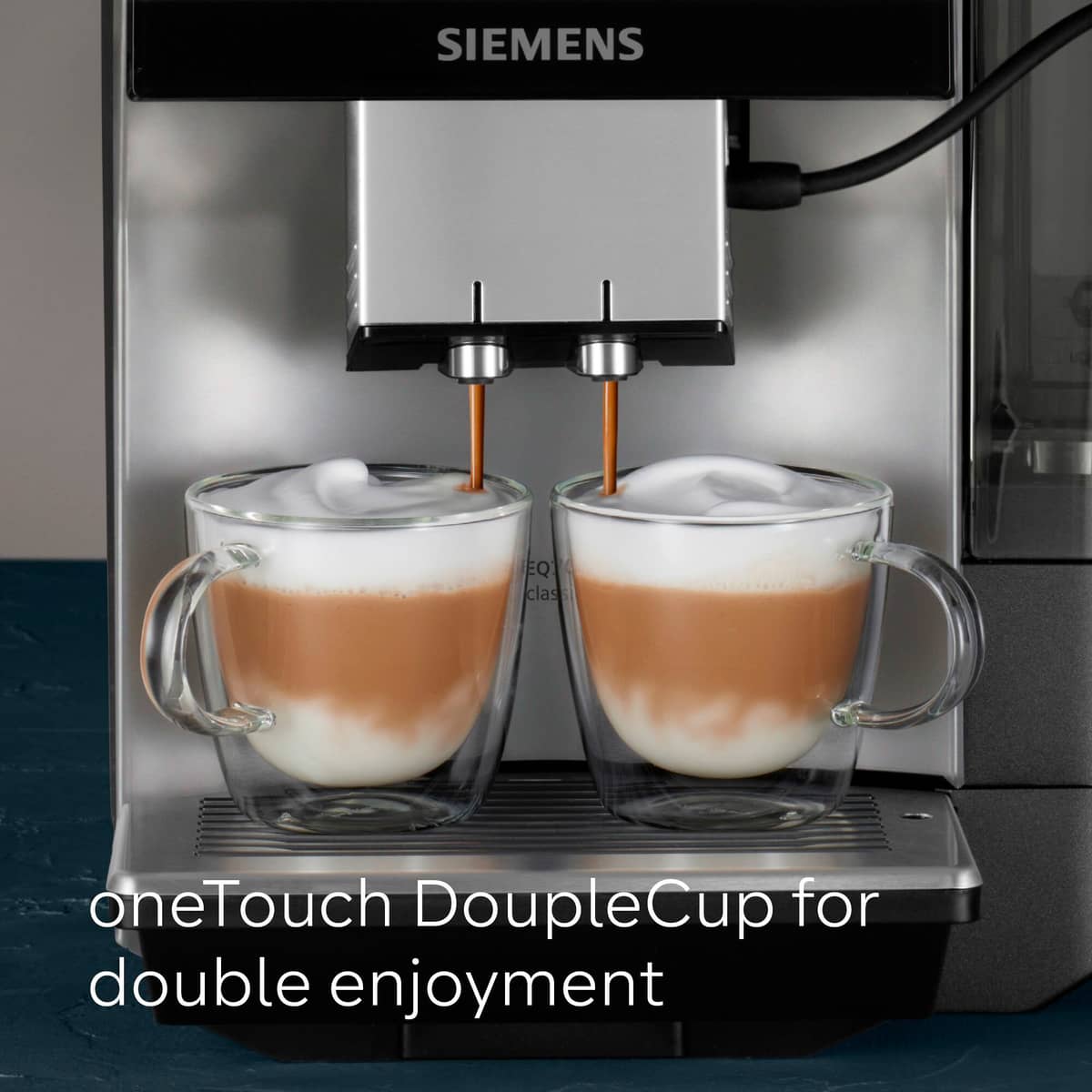 EQ700 Classic Morgondis helautomatisk kaffemaskin 2,4 liter