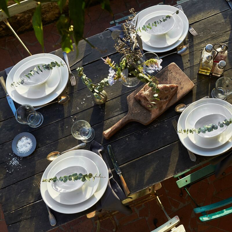 Oval steak-tallerken, lille 23 x 20,5 cm.