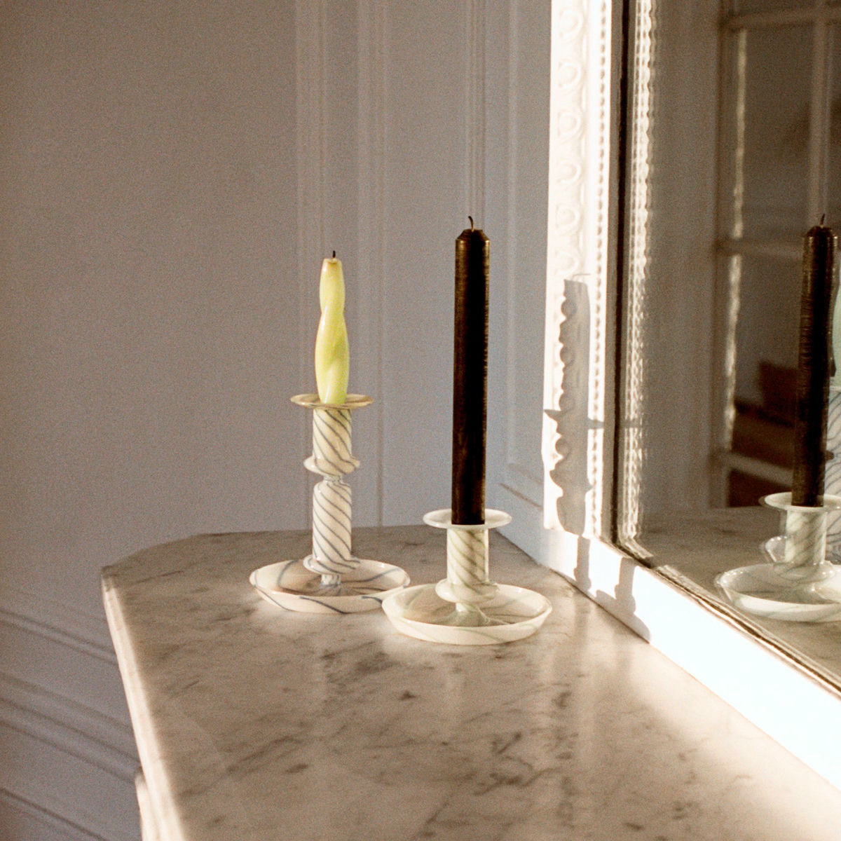 Flare Stripe Milk lysestake, medium, blå