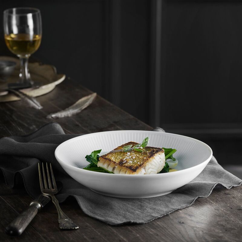 Plissé -salaatti-/pastalautanen, syvä