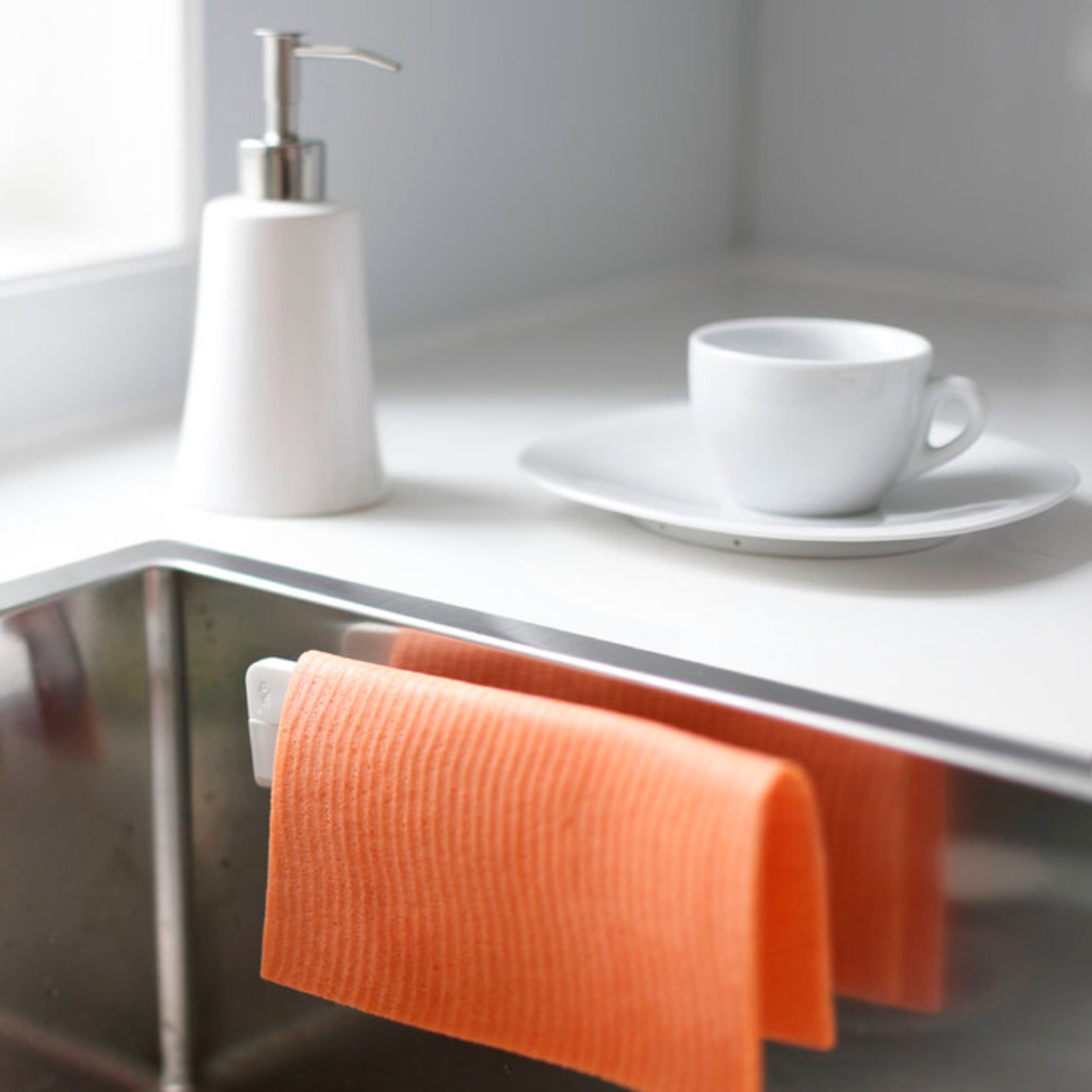 plast-holder-hvid-261336-36105-3