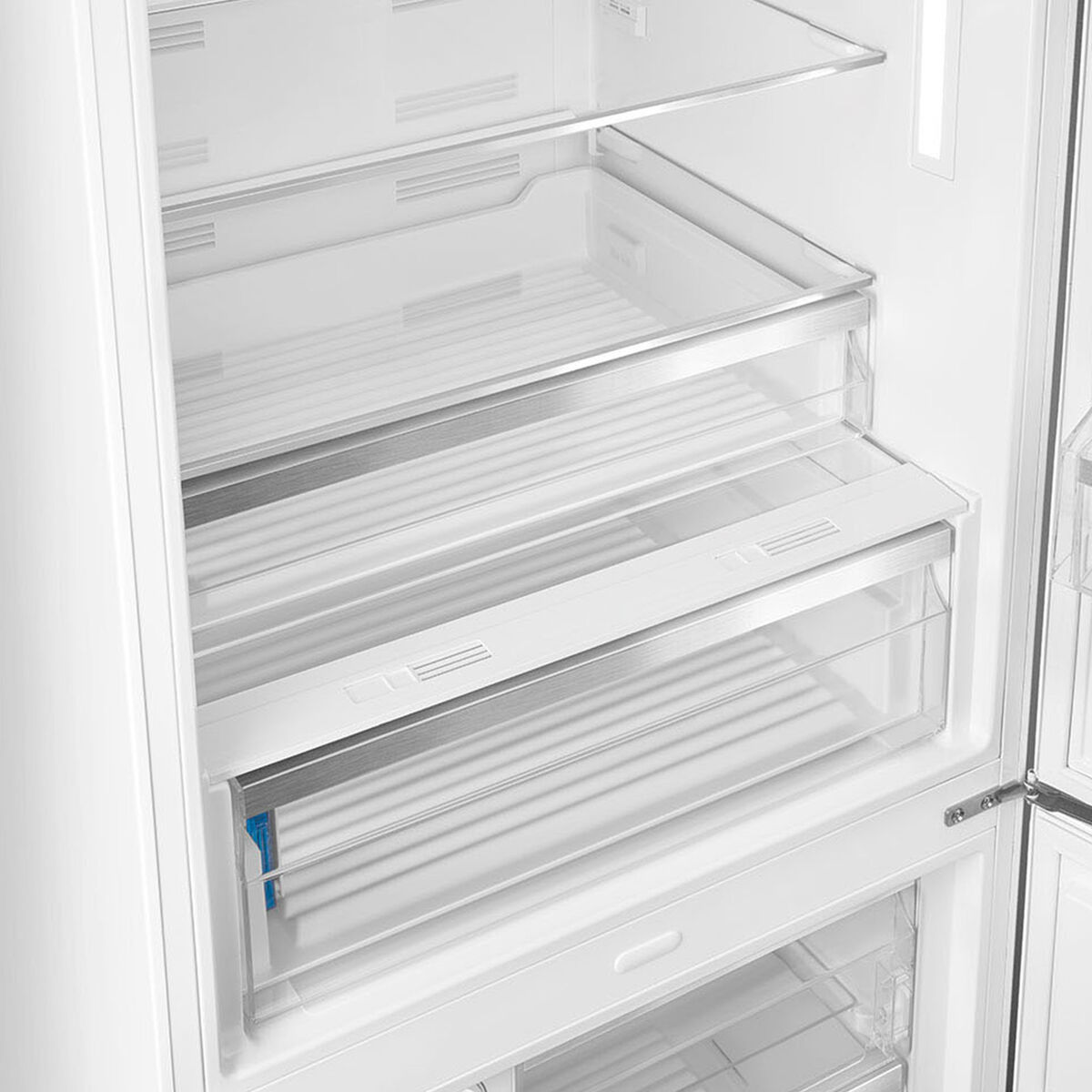 Smeg FAB38RWH6 högerhängd kyl/frys 70 cm, vit
