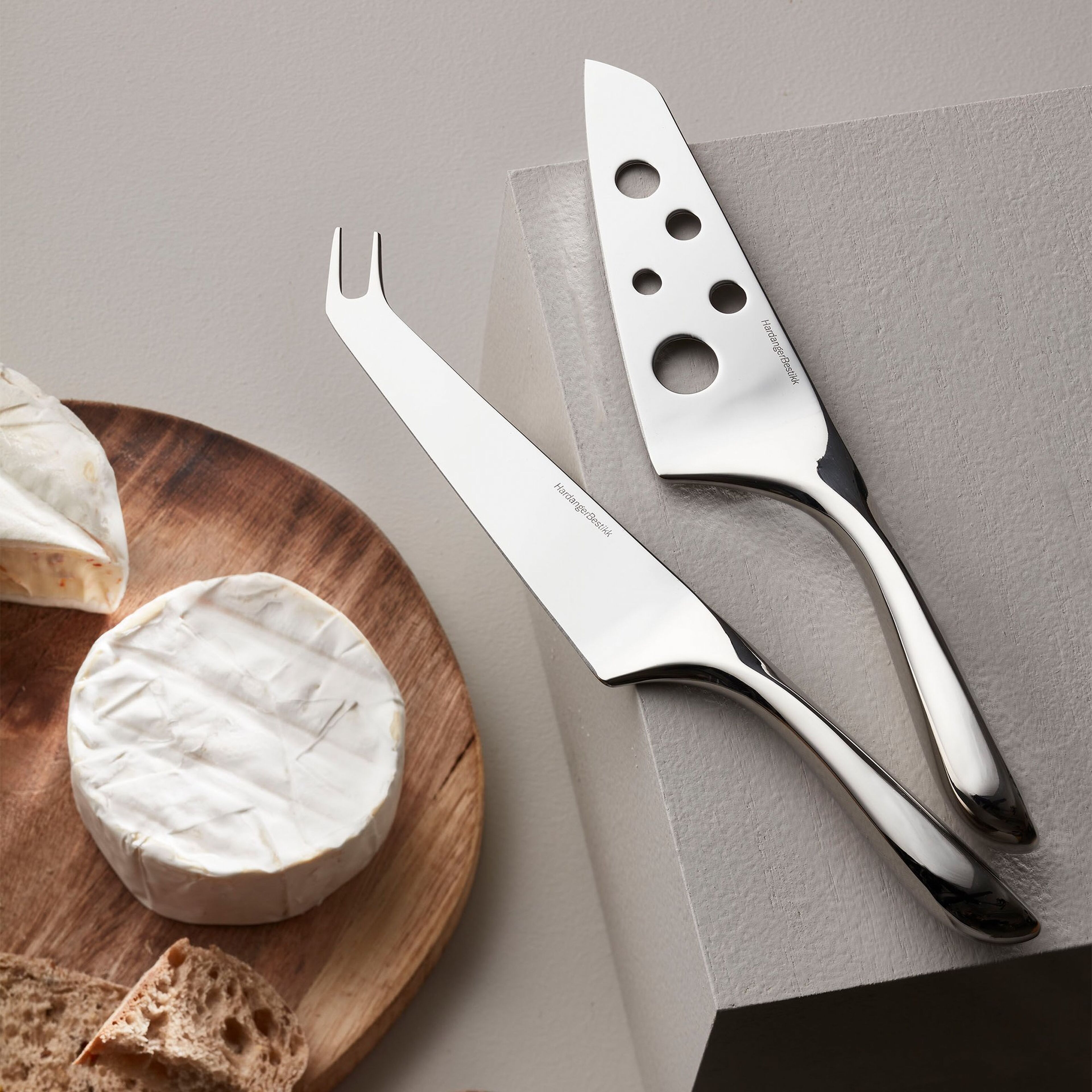 hardanger-bestikk-ostesaet-2-dele-755071-15176-2