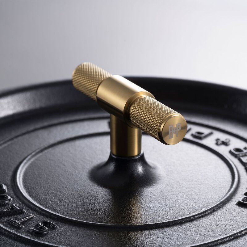 Buster+Punch rund gryte 24 cm, messingknott