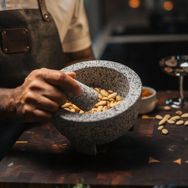 Molcajete mortel & mortelstöt, granit