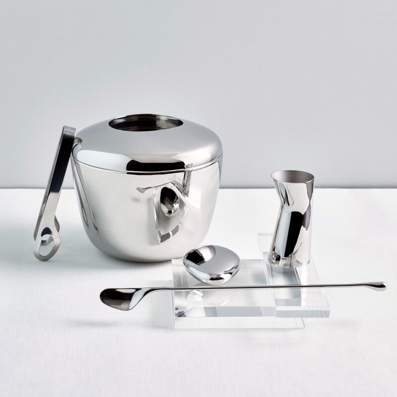 Jääastia pihdeillä 