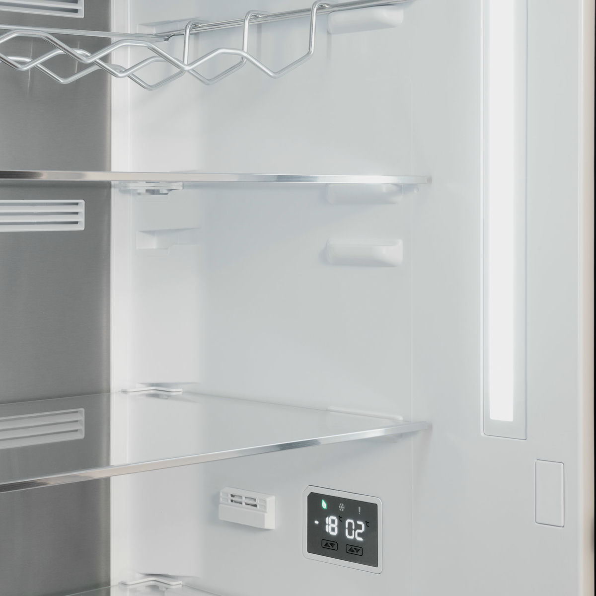 Bertazzoni RBM60F5FBNC Fristående kombiskåp 201 x 60 cm Modern-serien, svart glas