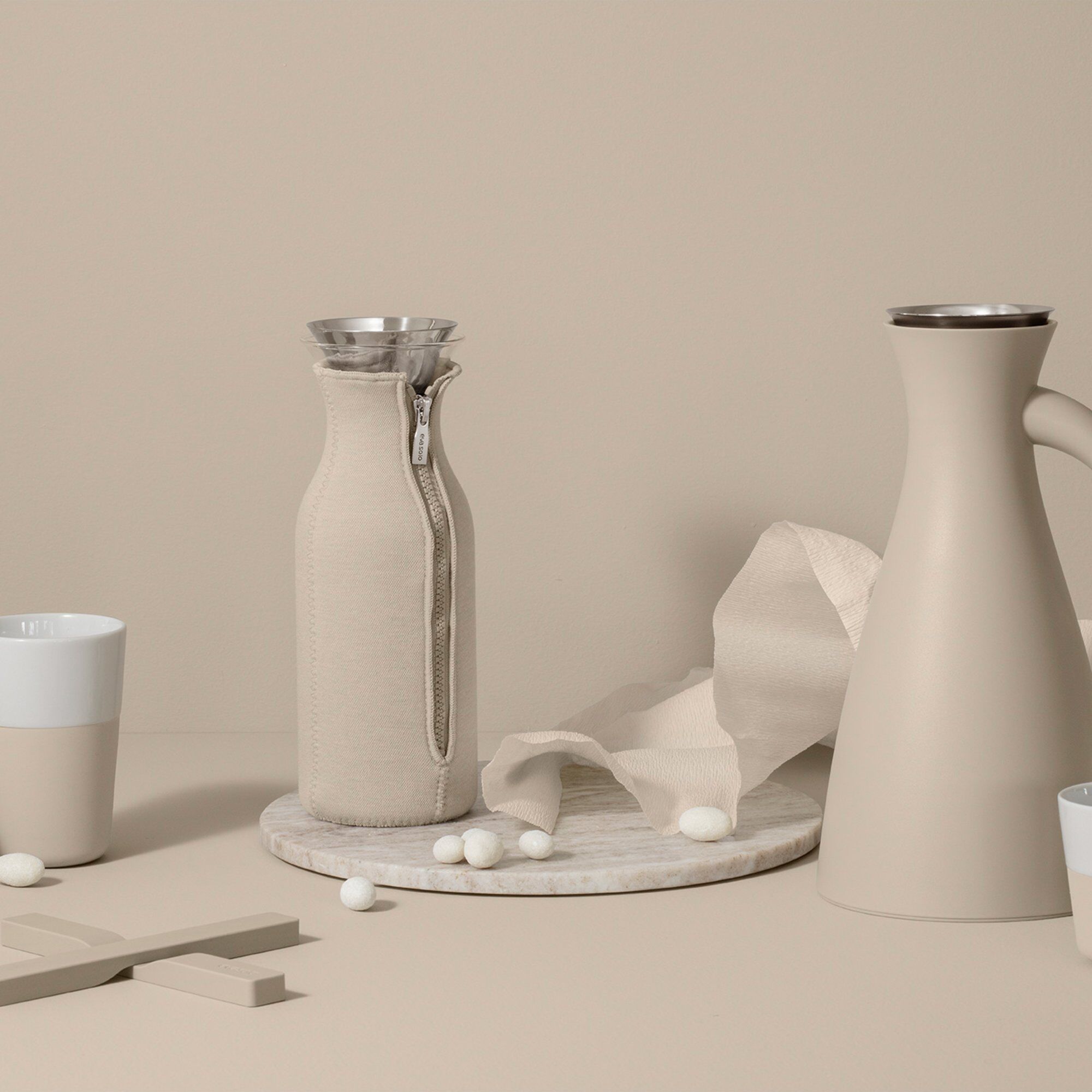 eva-solo-koeleskabskaraffel-1-liter-pearl-beige-568006-59075-2