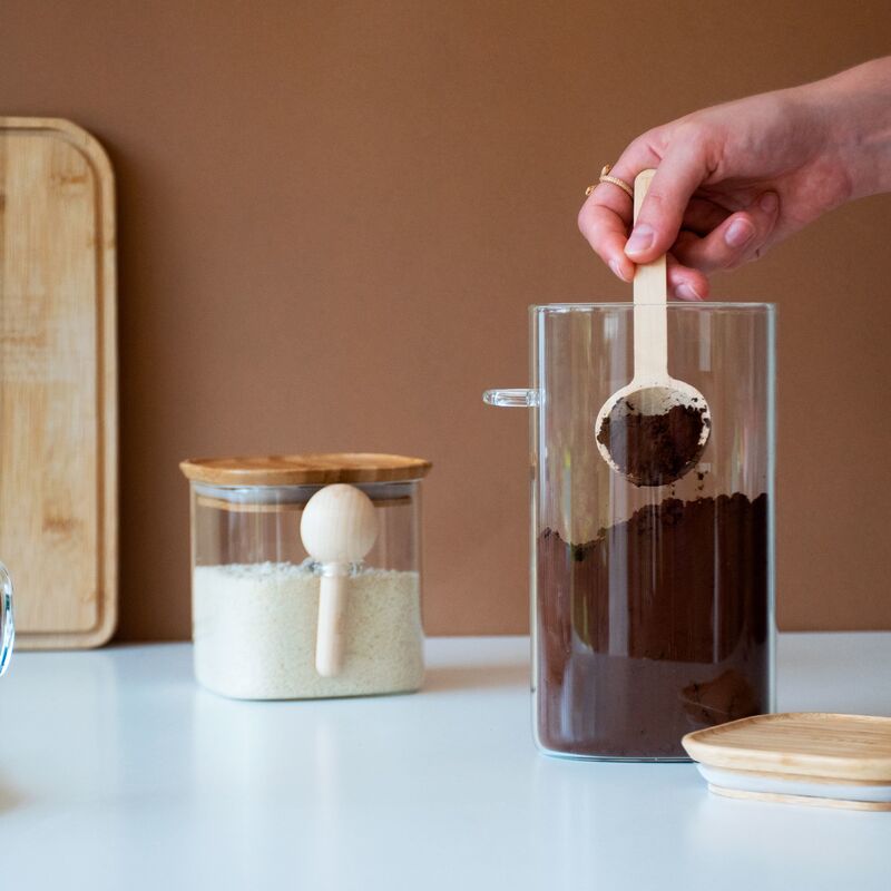 Lasipurkki bambukannella ja mittalusikalla 800 ml