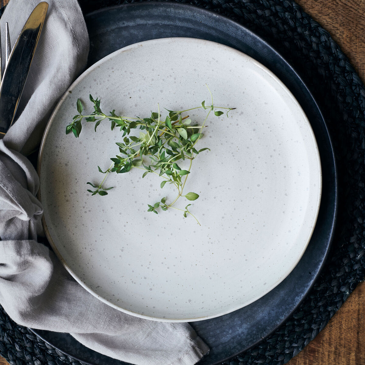 Pion tallerken, hvit/grå