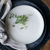 Pion tallerken, hvit/grå