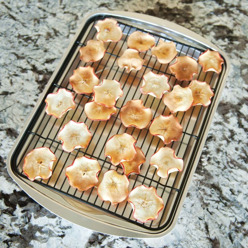 Naturals® uuninpelti grilliritilällä