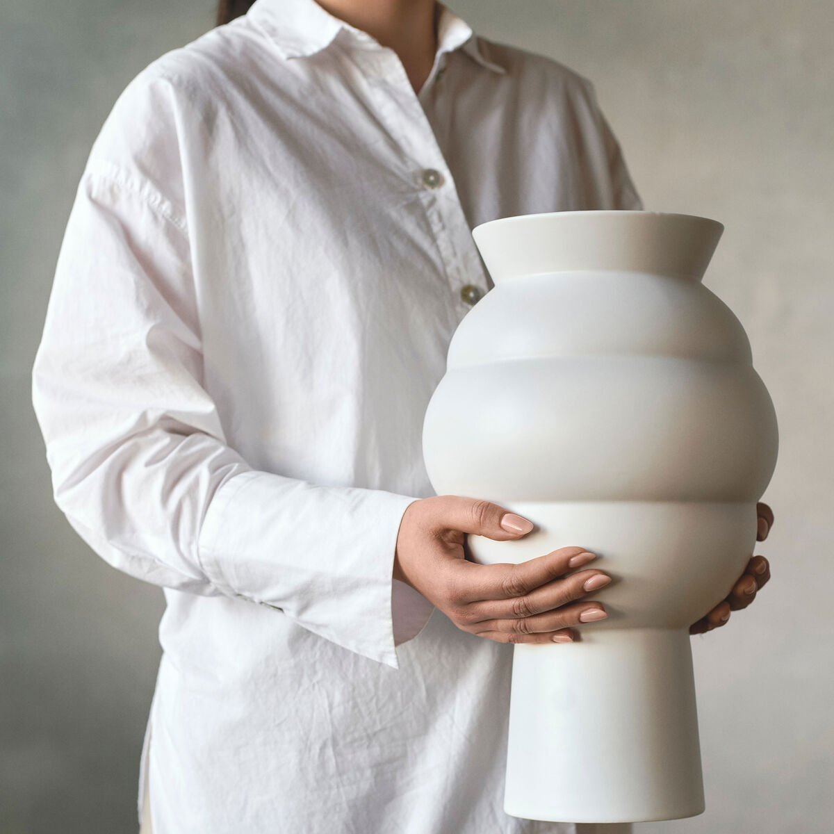 Knabstrup Tortus Archie Vas 37 cm, vit 
