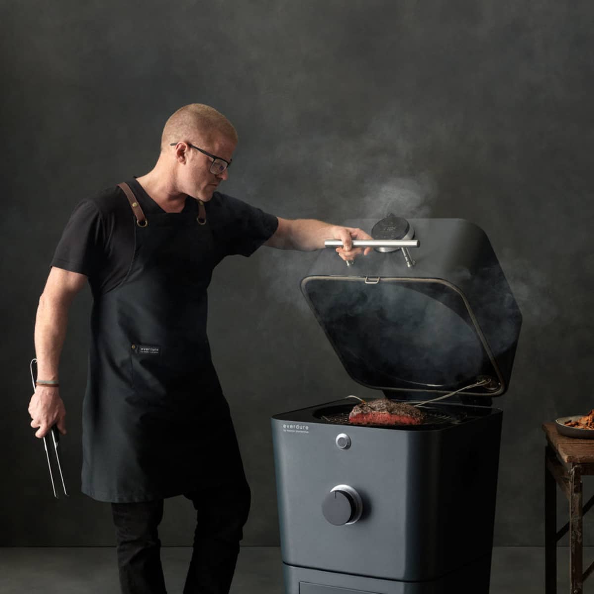 4K HBCE4KGEU Kulgrill, hvid