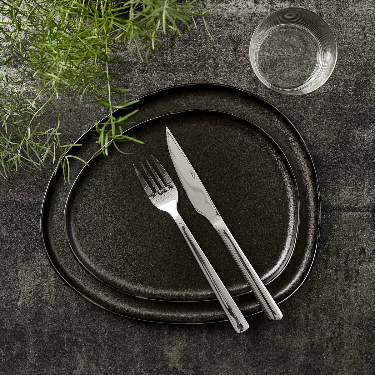 RAW Organic förrättstallrik, 24x21 cm, titanium black